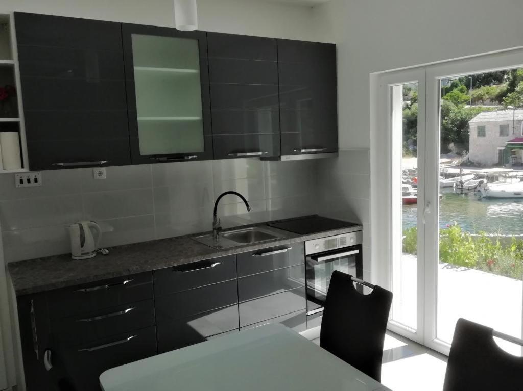 Apartment Zalo Donje Selo na Šolti Dış mekan fotoğraf