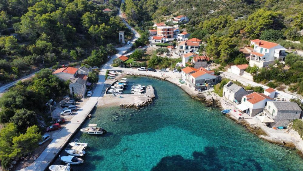 Apartment Zalo Donje Selo na Šolti Dış mekan fotoğraf