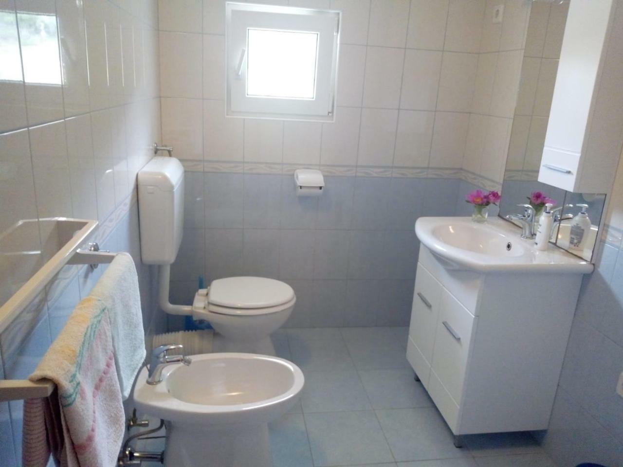 Apartment Zalo Donje Selo na Šolti Dış mekan fotoğraf
