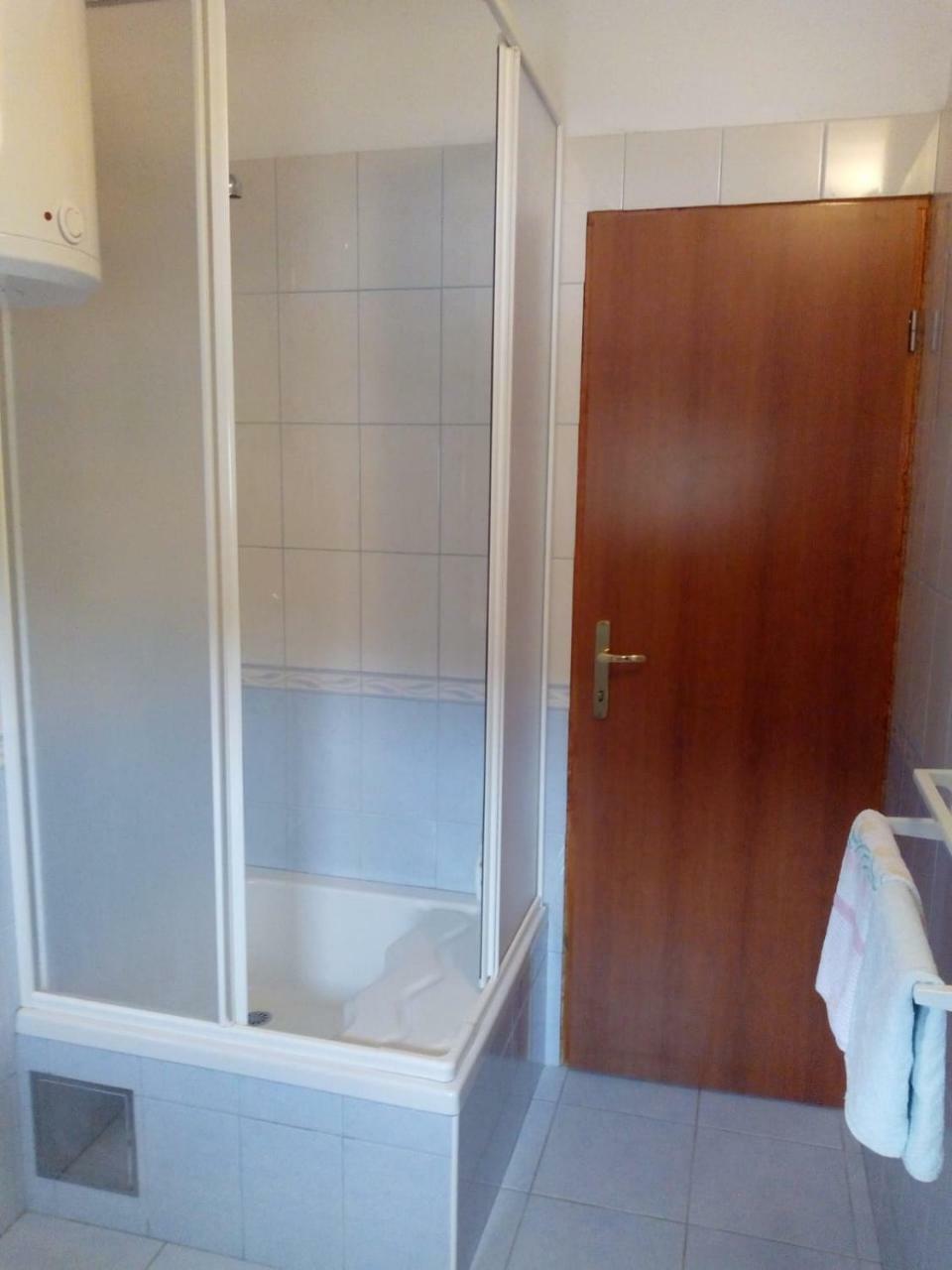Apartment Zalo Donje Selo na Šolti Dış mekan fotoğraf