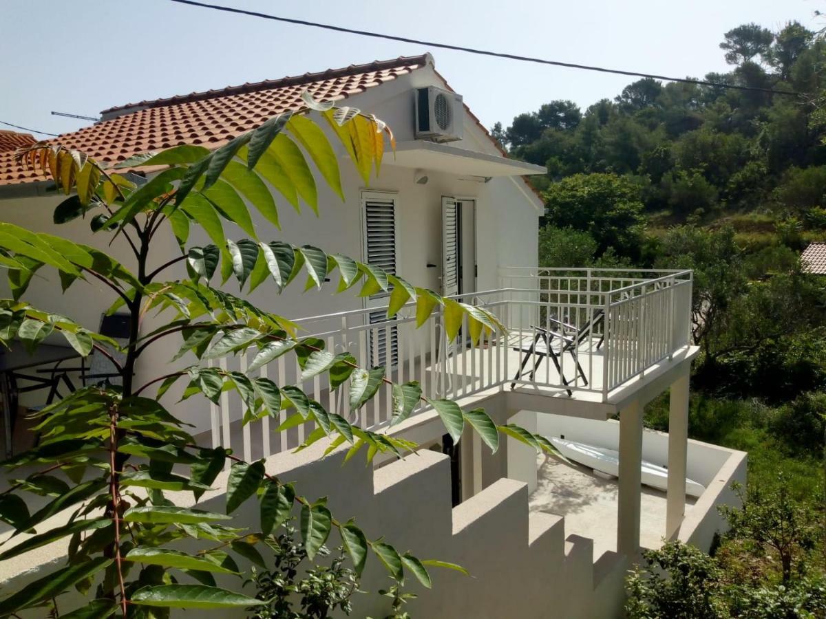 Apartment Zalo Donje Selo na Šolti Dış mekan fotoğraf